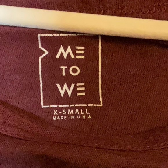 Me To We Brand “ Under The Same Moon “ Crop Top - Picture 4 of 4